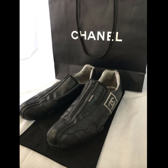 CHANEL Shoes - Chanel Women Shoes Sport Sneakers Leather Logo 39